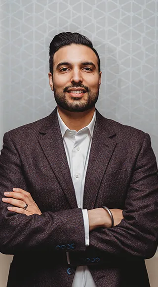 Dr. Navdeep Dhaliwal